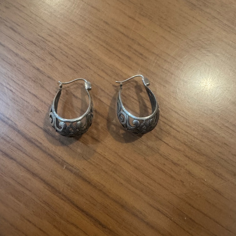 Silpada Silver Hoop Earrings with Engraved Design